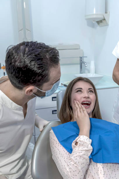 Best Dentist for Tooth Abscess  in Southmont, PA